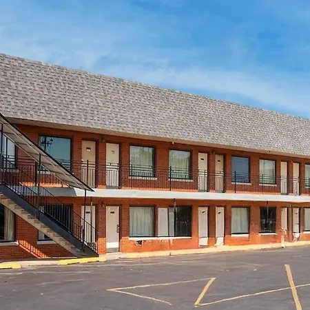 Hotel O Miami Inn & Suites Chicago Midway Airport