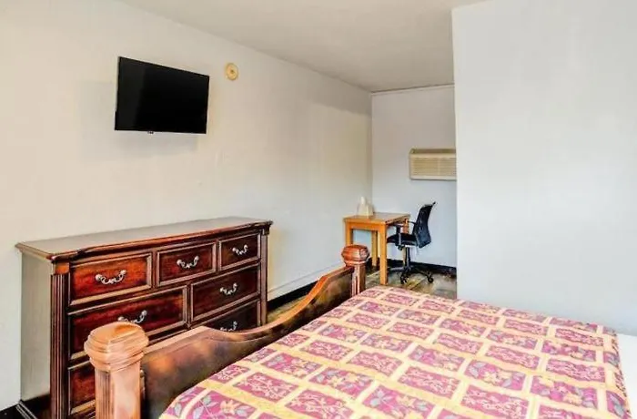 O Miami & Midway Airport Hotel 2*